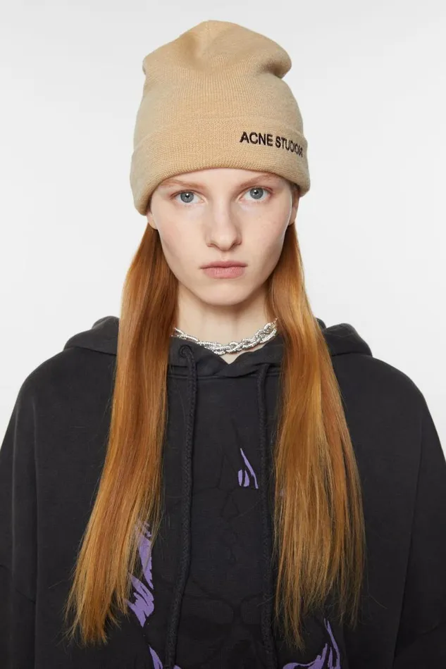 Acne Studios Logo Beanie Shell Beige Women Hats Acne Studios Logo Beanie Shell Beige Women Hats