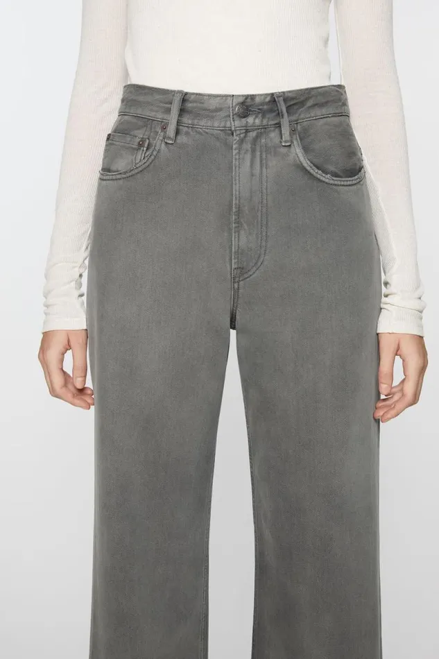 Acne Studios Relaxed Fit Jeans 8211 2022F Anthracite Grey Women Jeans Acne Studios Relaxed Fit Jeans 8211 2022F Anthracite Grey Women Jeans