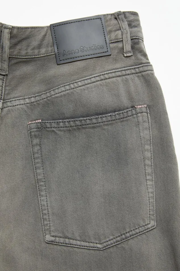 Acne Studios Relaxed Fit Jeans 8211 2022F Anthracite Grey Women Jeans Acne Studios Relaxed Fit Jeans 8211 2022F Anthracite Grey Women Jeans