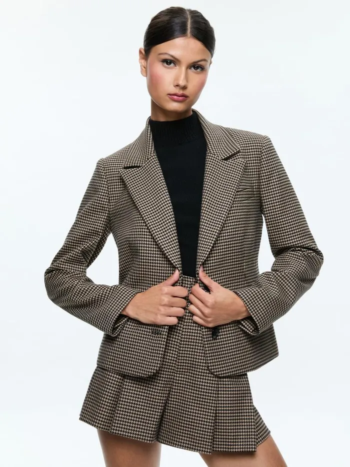 Alice Olivia Camelblack Women Matching Sets