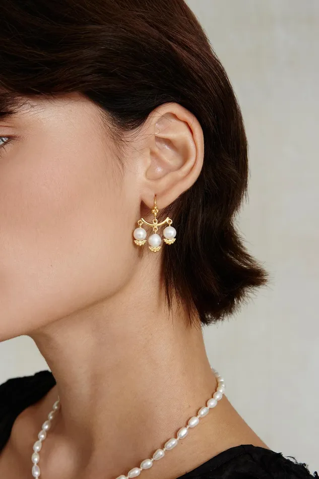 Anahi Chandelier Earrings White Pearl Women Chan Luu Earrings