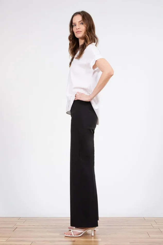 Avenue Montaigne FLAVIA Signature Black Women Pants Avenue Montaigne FLAVIA Signature Black Women Pants