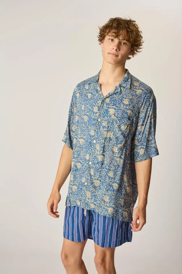 Bottoms Shop Natalie Martin KEV SHORT MEN039S Batik Stripe Navy