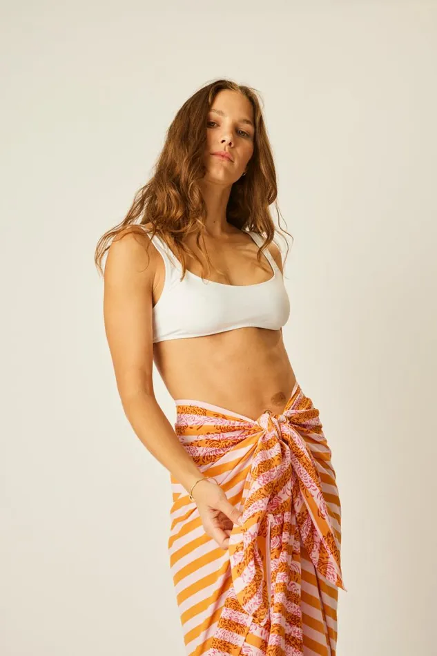 Bottoms Shop Natalie Martin SARONG Batik Chrysanthemum Orange