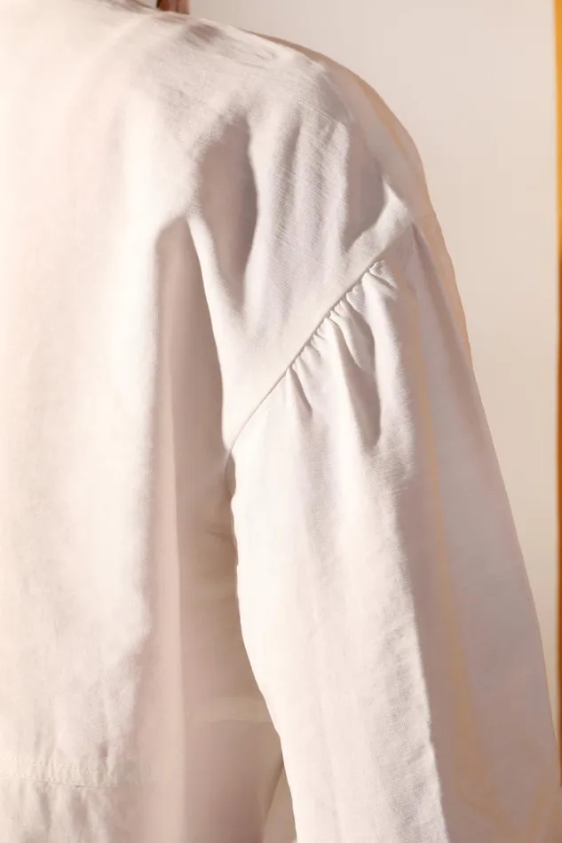 Dillon Top White Womens LF Markey Tops
