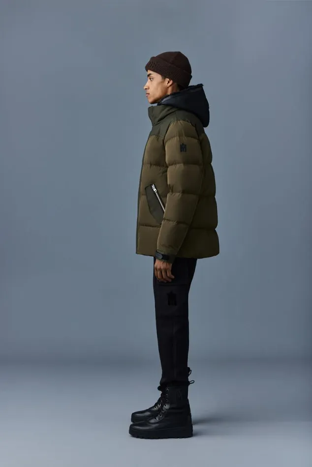 Downs and Parkas Men Mackage RILEY Classic Down Jacket With Removable Shearling Bib Black Downs and Parkas Men Mackage RILEY Classic Down Jacket With Removable Shearling Bib Black