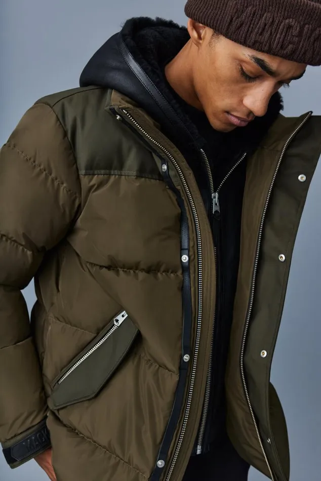Downs and Parkas Men Mackage RILEY Classic Down Jacket With Removable Shearling Bib Black Downs and Parkas Men Mackage RILEY Classic Down Jacket With Removable Shearling Bib Black