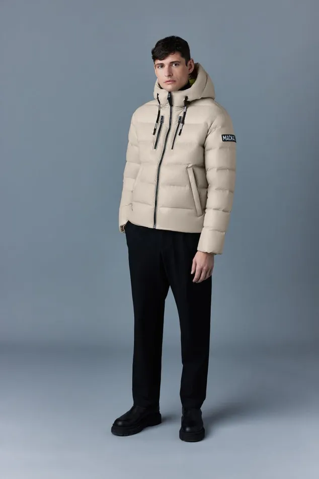 Downs and Parkas Men Mackage VICTOR Lustrous Light Down Jacket With Hood For Men Emerald Downs and Parkas Men Mackage VICTOR Lustrous Light Down Jacket With Hood For Men Emerald