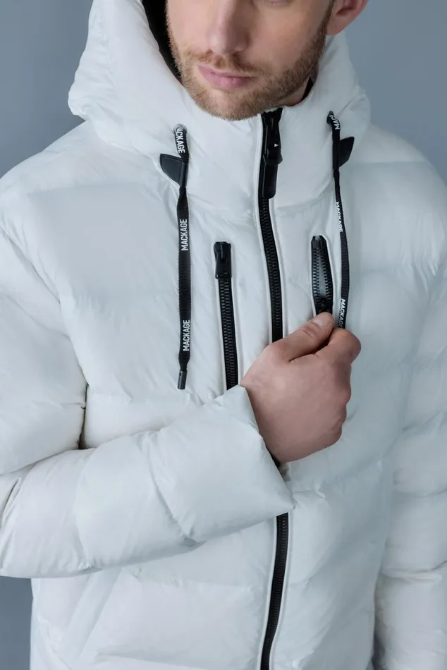 Downs and Parkas Men Mackage VICTOR Lustrous Light Down Jacket With Hood For Men Emerald Downs and Parkas Men Mackage VICTOR Lustrous Light Down Jacket With Hood For Men Emerald