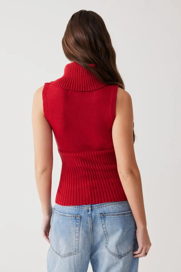 Frankies Bikinis Tops Women Axel Cable Cloud Knit Sleeveless Sweater Red Velvet
