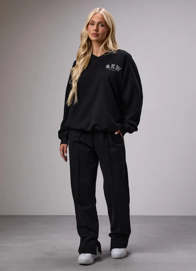 Gym King Tracksuits Women GKW Sports Luxe V Neck Tracksuit 8211 Black