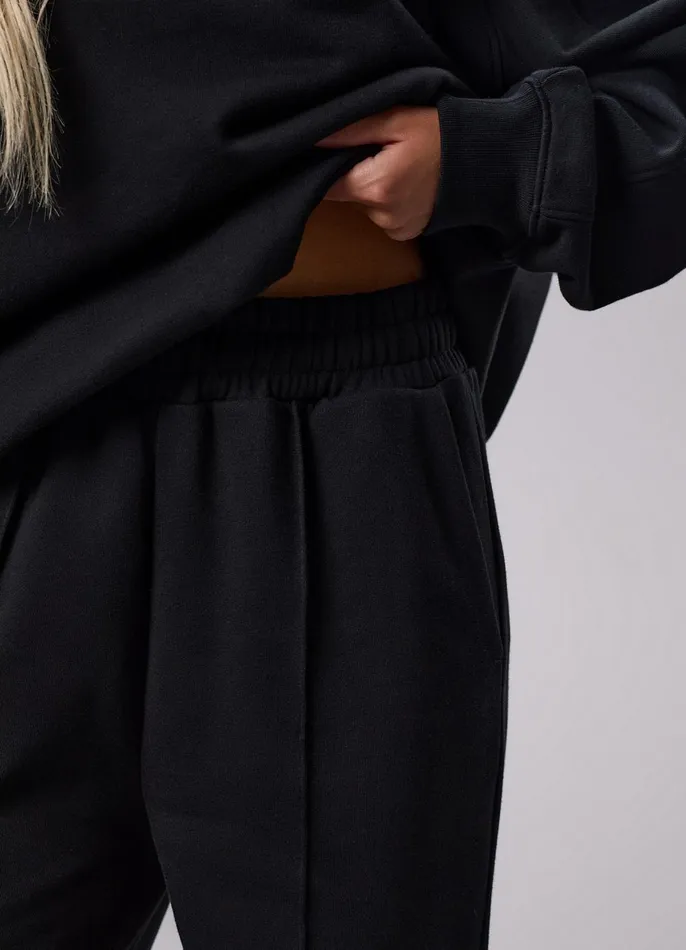 Gym King Tracksuits Women GKW Sports Luxe V Neck Tracksuit 8211 Black