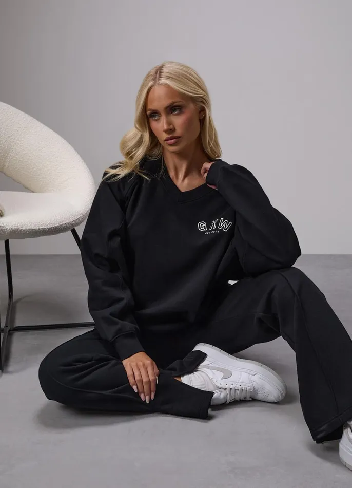 Gym King Tracksuits Women GKW Sports Luxe V Neck Tracksuit 8211 Black