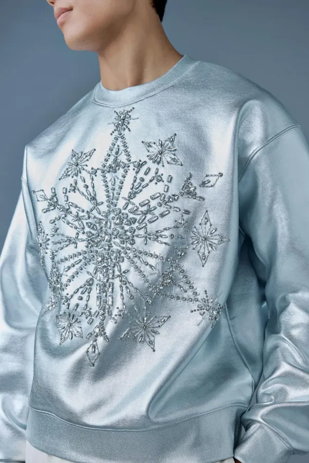 Hoodies and Tops Women Mackage MAZI Snowflake Diamante Appliqu Sweater Silver Hoodies and Tops Women Mackage MAZI Snowflake Diamante Appliqu Sweater Silver