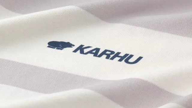 Karhu Unistripedshort Slsweat 8211 Bright Whtraindrops Men Sweatshirts