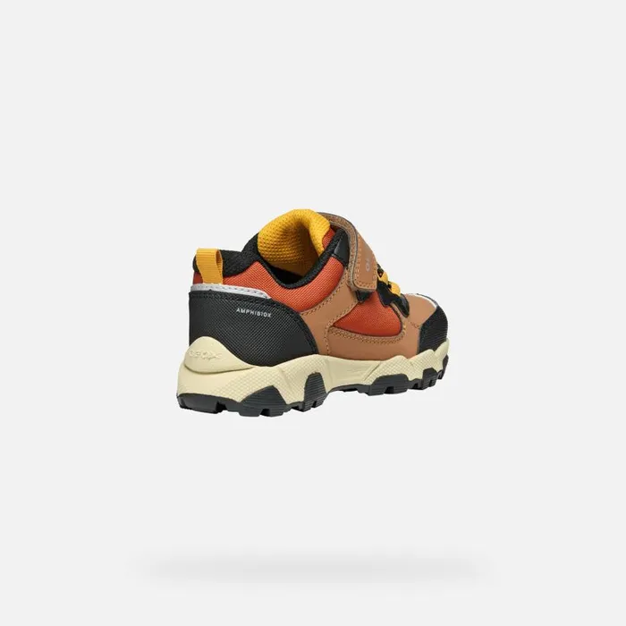 Kids Geox Sneakers MAGNETAR ABX JUNIOR Light BrownBlack Waterproof Trainers Light Brownblack