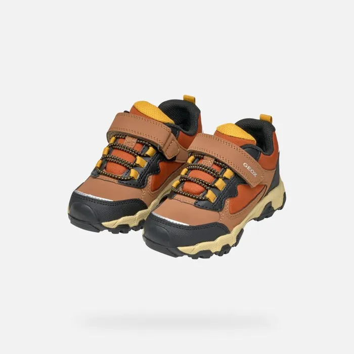 Kids Geox Sneakers MAGNETAR ABX JUNIOR Light BrownBlack Waterproof Trainers Light Brownblack