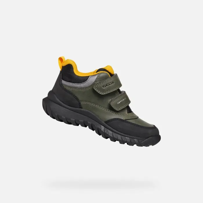 Kids Geox Sneakers SIMBYOS ABX BOY Dark GreenBlack Low Top Sneakers Dark Greenblack