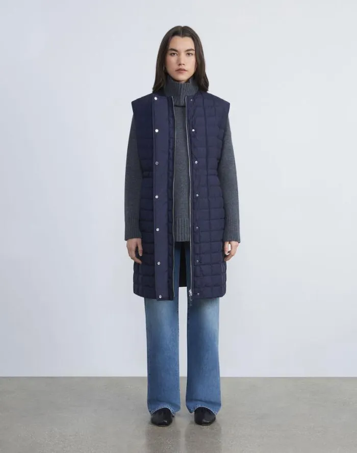Lafayette 148 New York Recycled Poly Quilted Reversible Vest Black Ready To Wear Jackets and Blazers