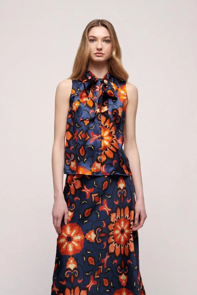 Luisa Spagnoli Lumba Women Tshirts And Tops