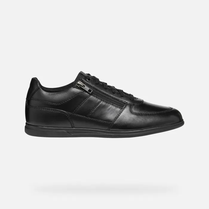 Man Geox Sneakers RENAN MAN Black Low Top Sneakers Black