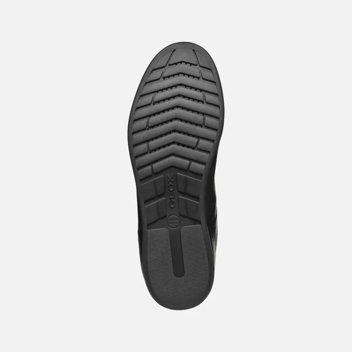Man Geox Sneakers RENAN MAN Black Low Top Sneakers Black