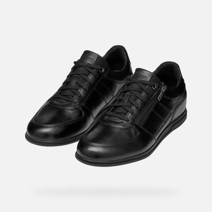 Man Geox Sneakers RENAN MAN Black Low Top Sneakers Black