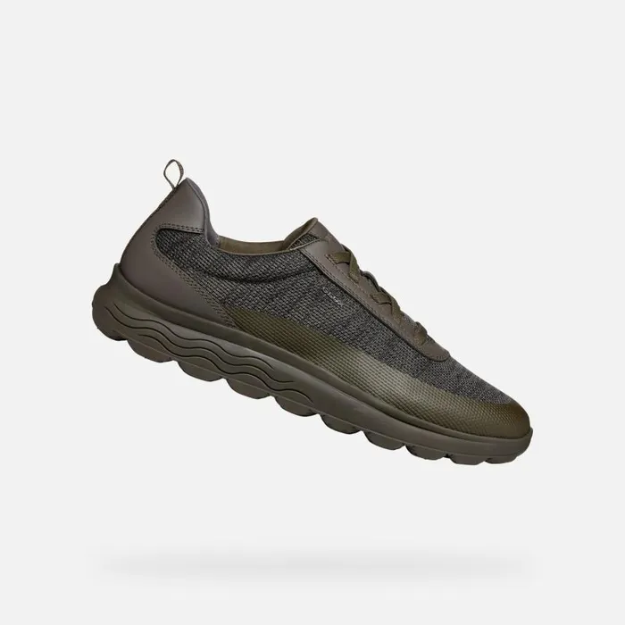 Man Geox Sneakers SPHERICA MAN Light Olive Green Low Top Sneakers Light Olive Green