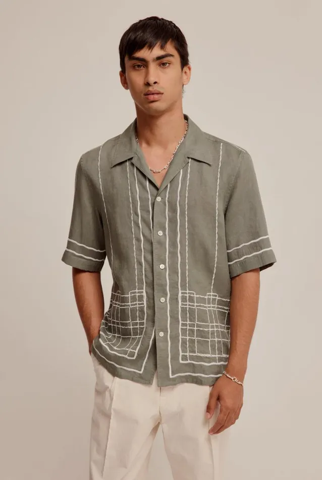 Man Venroy Shirts Embroidered Linen Relaxed Camp Collar