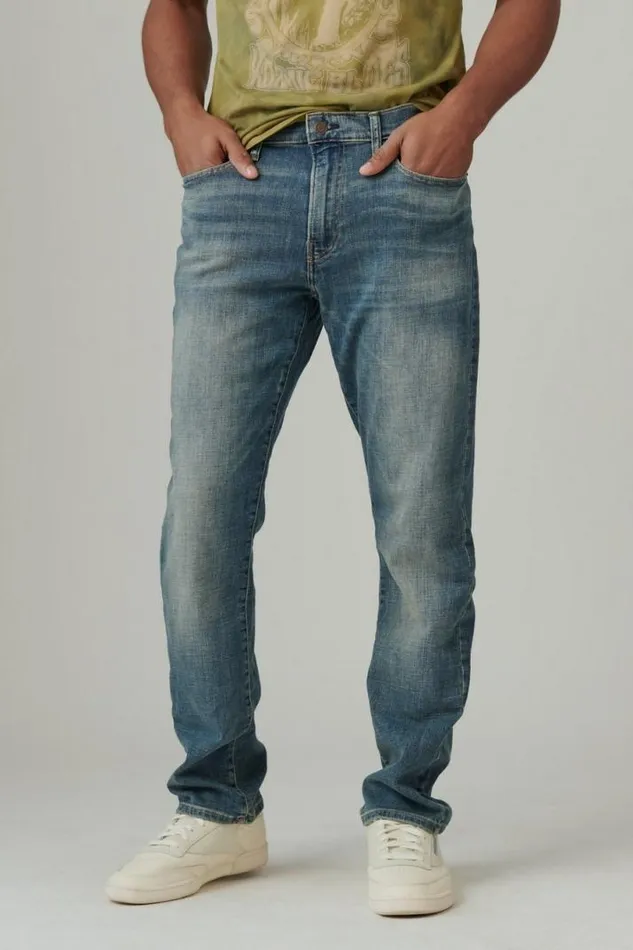 Men Lucky Brand Jeans 410 Athletic Straight Jean Meanders