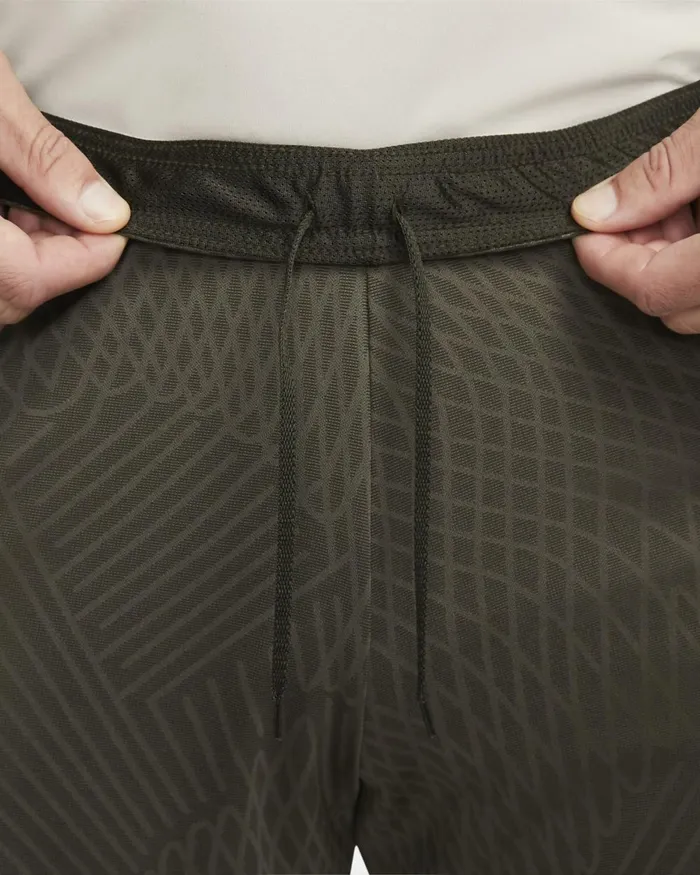 Men Nike Shorts FC Barcelona Strike Sequoiablackwhite