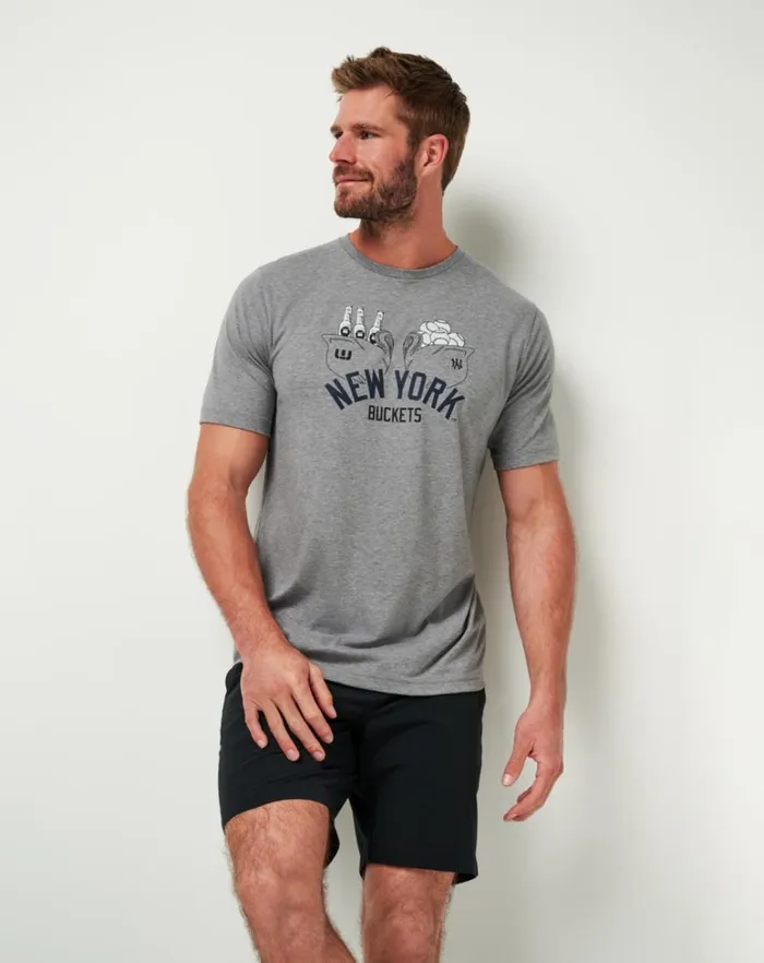 Men Tees TravisMathew NEW YORK YANKEES STRIKE ONE TEE Heather Grey Men Tees TravisMathew NEW YORK YANKEES STRIKE ONE TEE Heather Grey