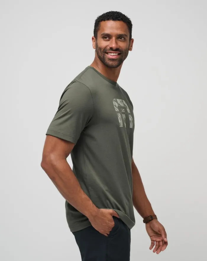 Men Tees TravisMathew PORT PLANNER TEE Dark Olive Men Tees TravisMathew PORT PLANNER TEE Dark Olive