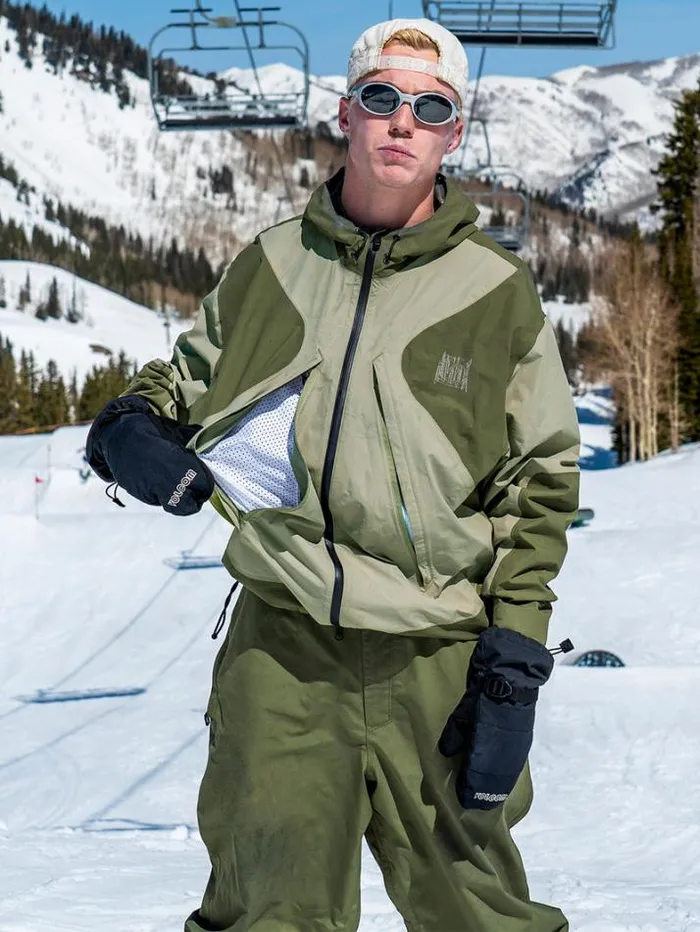 Mens Jackets Volcom Feeltoogood GoreTex Jacket 8211 Light Military