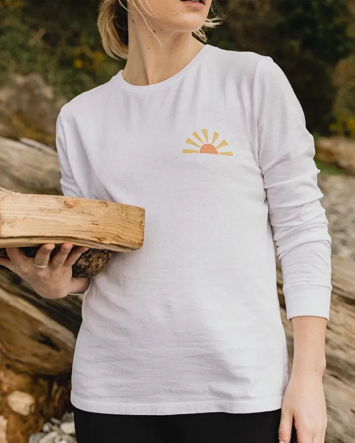 Passenger Clothing Drifters Recycled Cotton LS TShirt White Women Tops and TShirts