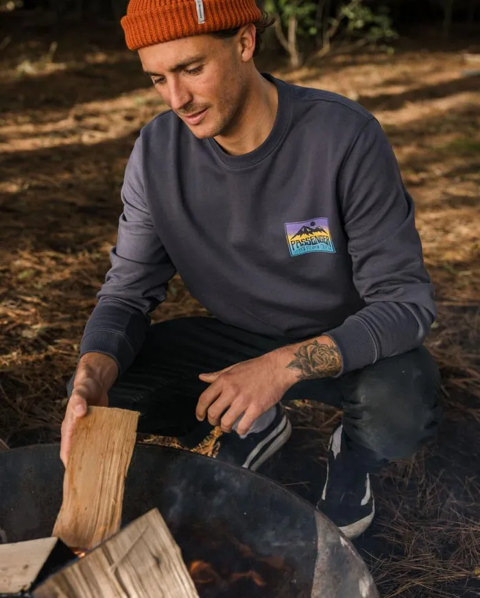 Passenger Clothing Grounded Organic Cotton Sweatshirt Charcoal Men Hoodies and Sweatshirts