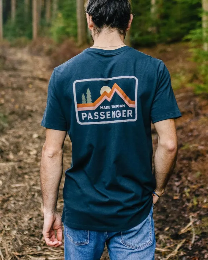 Passenger Clothing Made To Roam Recycled Cotton TShirt Deep Navy Men TShirts and Vests