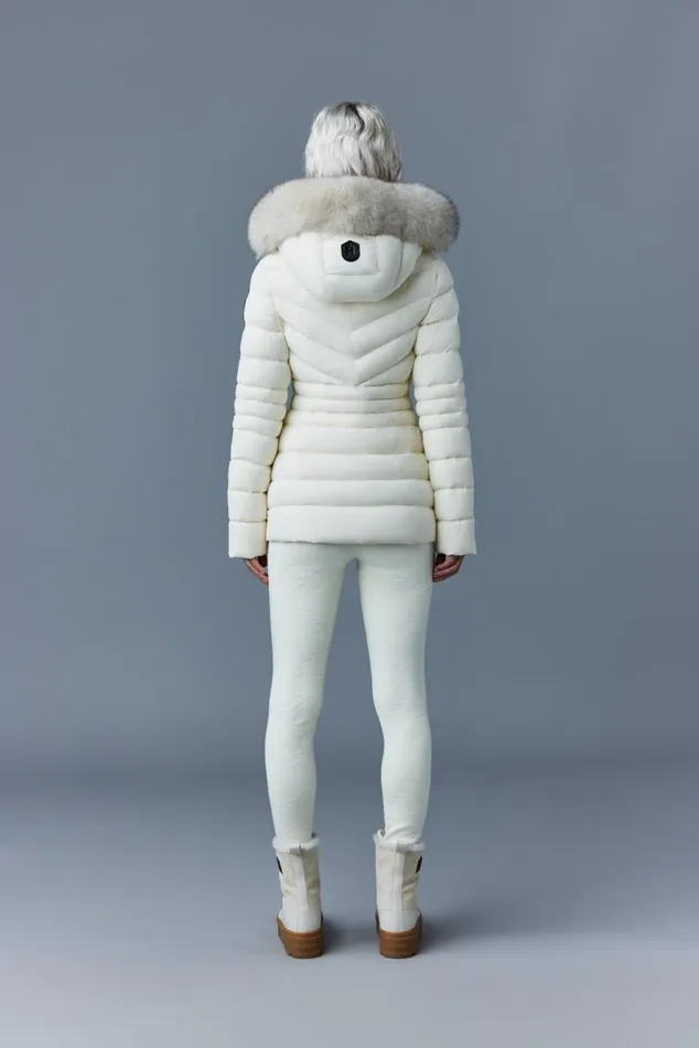 Puffers Women Mackage PATSY Agile 360 Down Jacket With Blue Fox Fur Cream Puffers Women Mackage PATSY Agile 360 Down Jacket With Blue Fox Fur Cream
