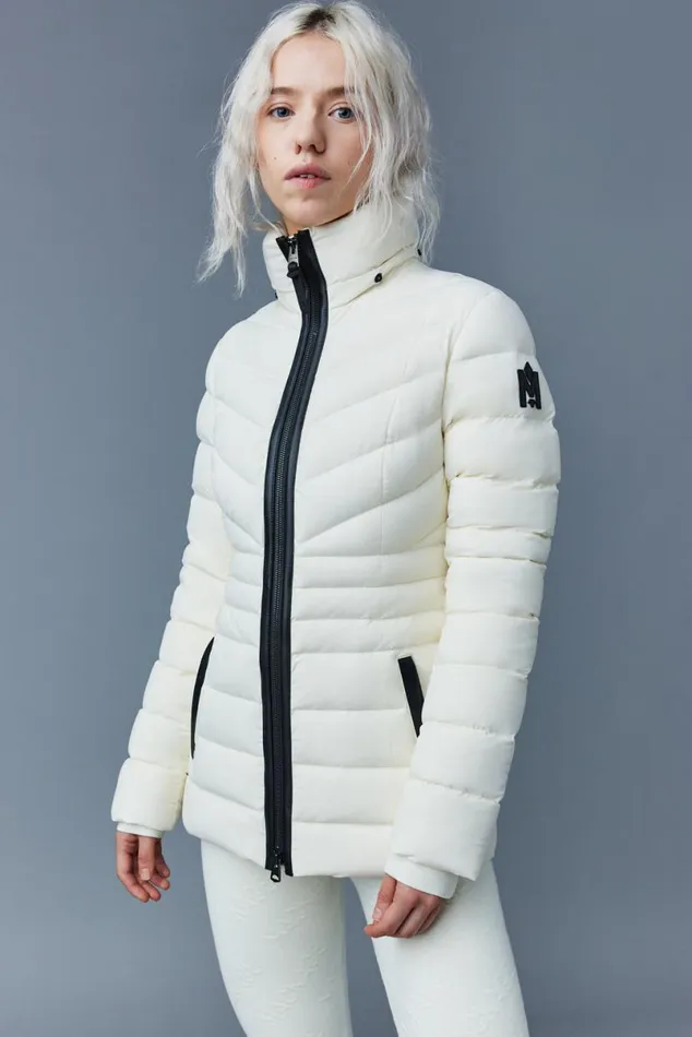 Puffers Women Mackage PATSY Agile 360 Down Jacket With Blue Fox Fur Cream Puffers Women Mackage PATSY Agile 360 Down Jacket With Blue Fox Fur Cream