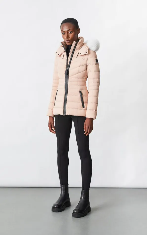 Puffers Women Mackage PATSY Agile 360 Down Jacket With Blue Fox Fur Cream Puffers Women Mackage PATSY Agile 360 Down Jacket With Blue Fox Fur Cream
