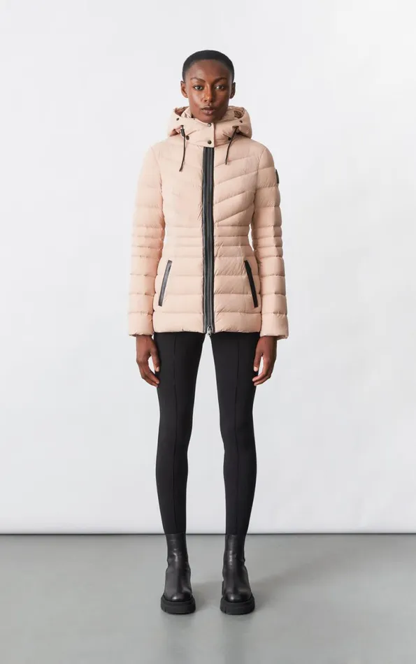 Puffers Women Mackage PATSY Agile 360 Down Jacket With Blue Fox Fur Cream Puffers Women Mackage PATSY Agile 360 Down Jacket With Blue Fox Fur Cream