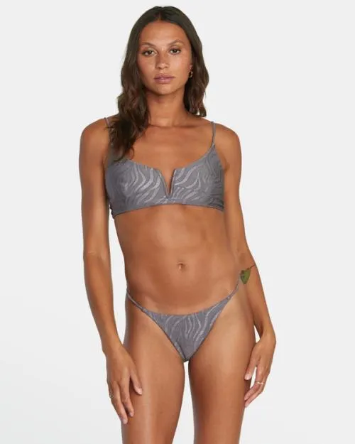Rvca Feral VWire Cropped Bikini Top Shark Women Bikini Tops