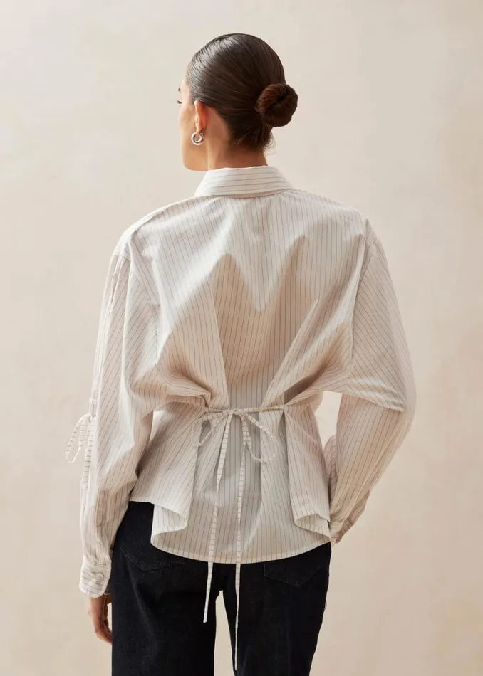 Shirts Women ALOHAS Sugar Red Thin Stripes Shirt