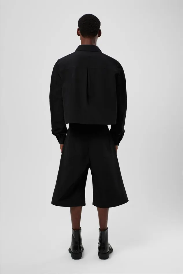 TrousersandShorts Men Camper Tech Shorts Black CottonNylon Shorts TrousersandShorts Men Camper Tech Shorts Black CottonNylon Shorts