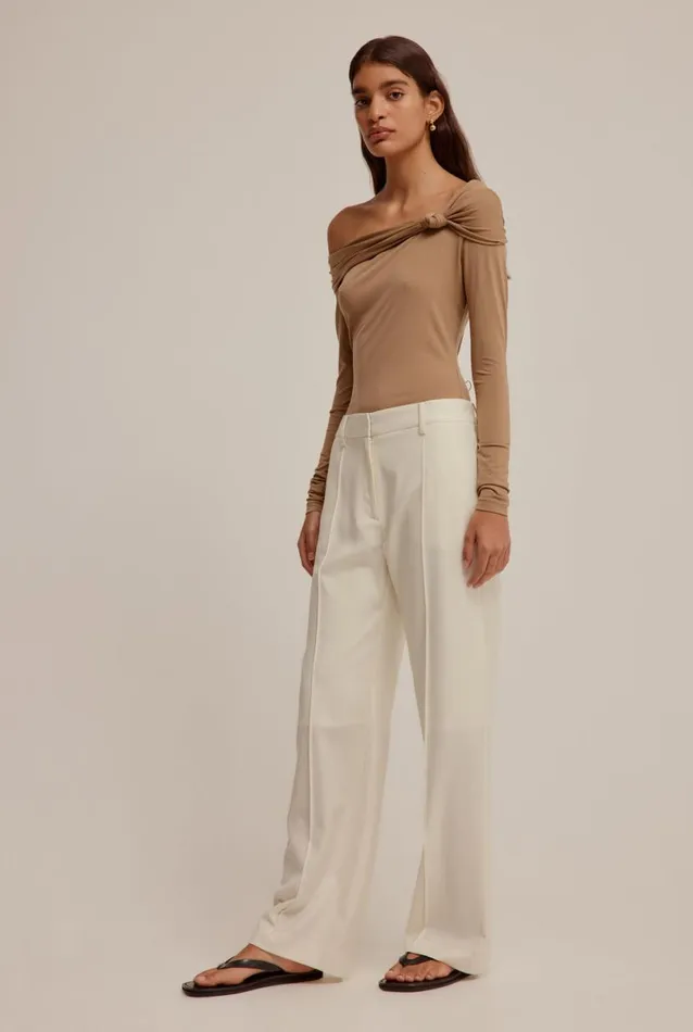 Woman Venroy Tops Long Sleeve Off Shoulder Bodysuit