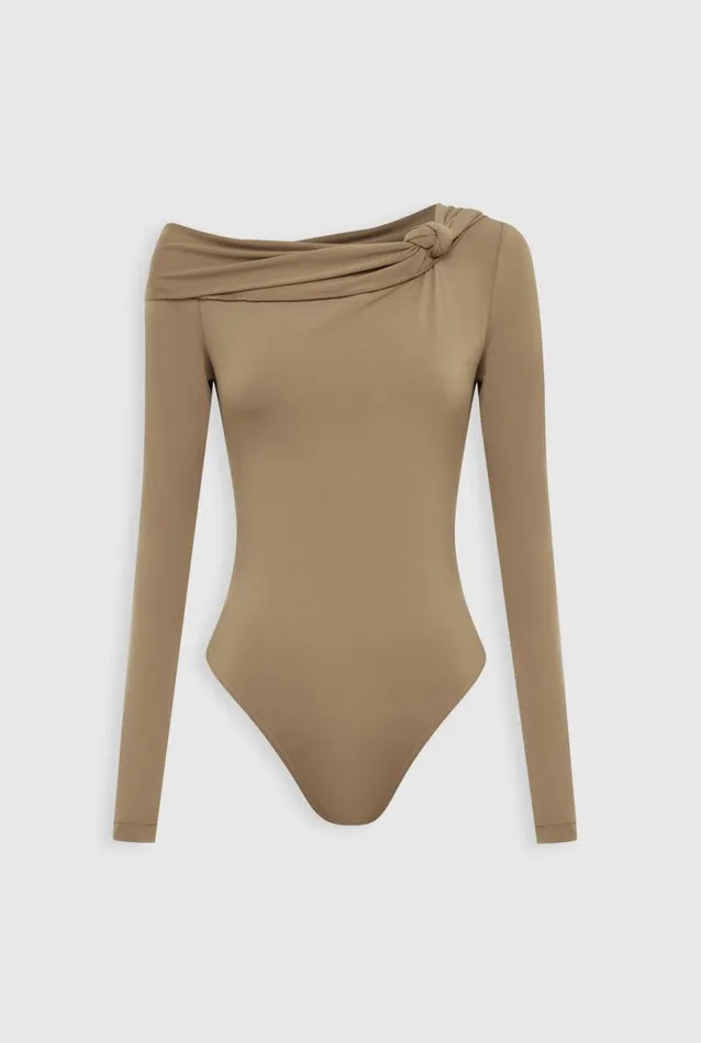 Woman Venroy Tops Long Sleeve Off Shoulder Bodysuit