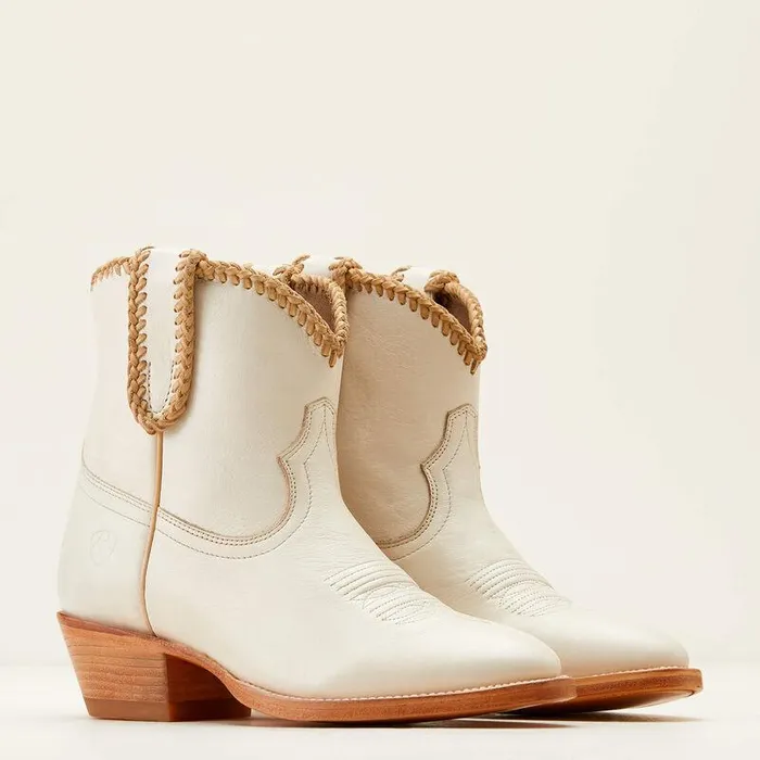 Women Booties Ariat Sterling Cora Western Boot Chiffon Women Booties Ariat Sterling Cora Western Boot Chiffon