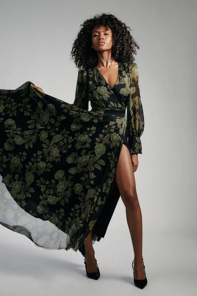 Women Day To Night Dresses Bardot Lucianna Maxi Wrap Dress In Green Flo Green Flo