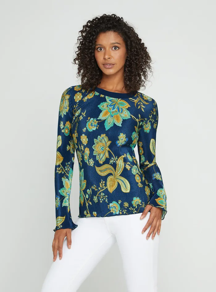 Women Fashion Tops GUESS Green Nature Billie Top