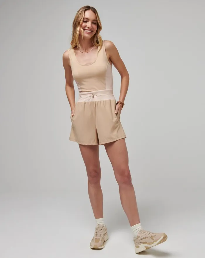 Women Jumpsuits and Rompers TravisMathew DAWN GLOW TECH WOVEN ROMPER Cuban Sand Women Jumpsuits and Rompers TravisMathew DAWN GLOW TECH WOVEN ROMPER Cuban Sand